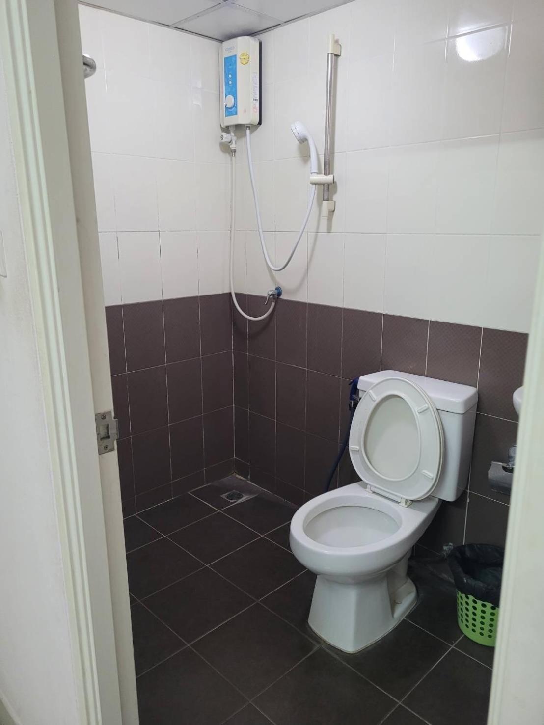 Ladapan Mansion Apartment Nonthaburi Luaran gambar
