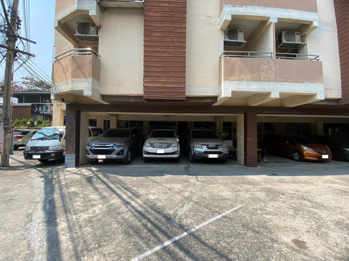Ladapan Mansion Apartment Nonthaburi Luaran gambar